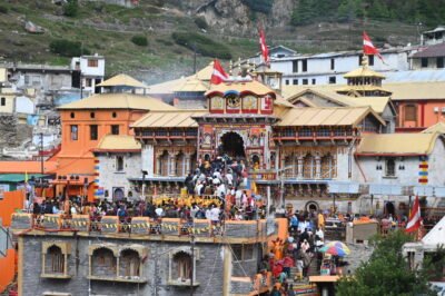 The Badrinath Yatra: A Soulful Odyssey to Lord Vishnu’s Abode (The Path to Moksha)
